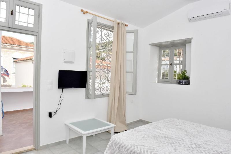 Douskos Guesthouse Hydra  Exteriér fotografie